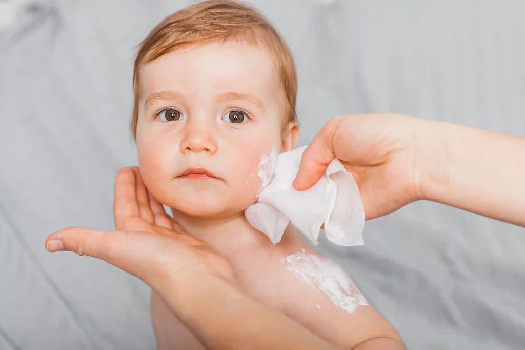 Gentle Baby Wipes: The Natural Touch Your Baby’s Skin Deserves